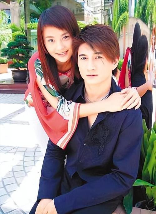 新澳门精准免费大全和吴奇隆戴婚戒录综艺与吴奇隆戴婚戒录综艺 疑回应婚变传闻