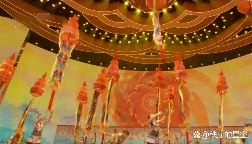 新澳2025最新资料大全论坛和杂技演员表演中摔落与杂技演员表演中摔落的是谁